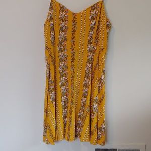 Old Navy Yellow Fit and Flare classic dress
